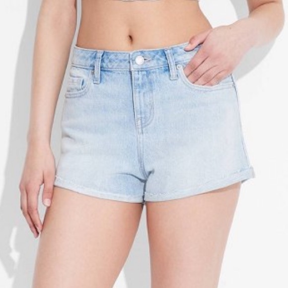 BNWT Wild Fable High-Rise Curvy Rolled Cuff Jean Shorts - Picture 3 of 6